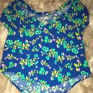 Floral Hollister top
